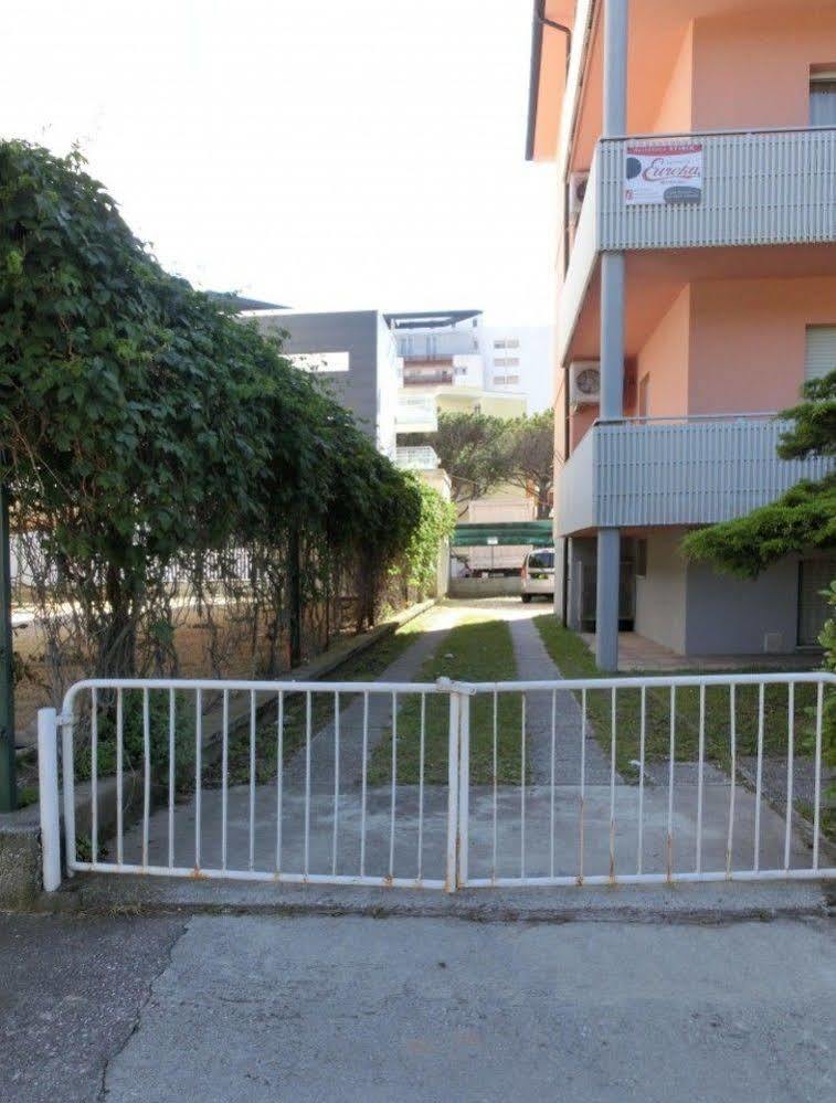 Stiria Apartment Lignano Sabbiadoro Exterior foto